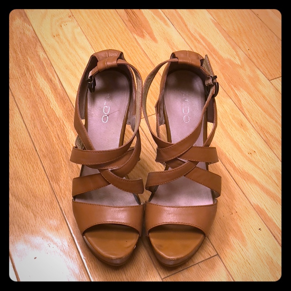 Brown Aldo wedges